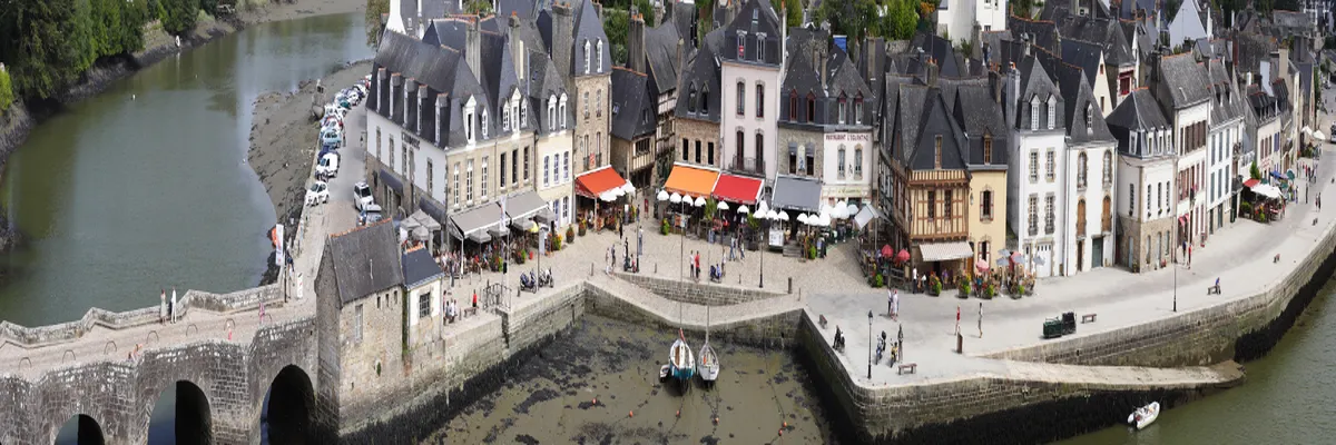 Image Installation abri de piscine Auray