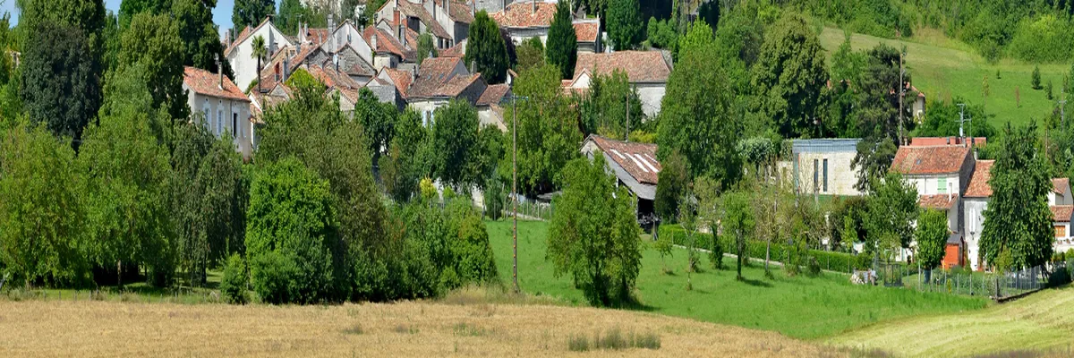 Image Installation abri de piscine Charente