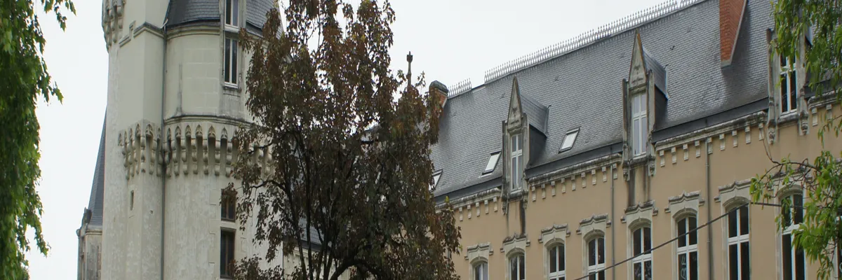 Image Installation abri de piscine Châteauroux