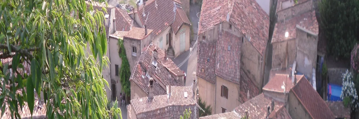 Image Installation abri de piscine Fayence