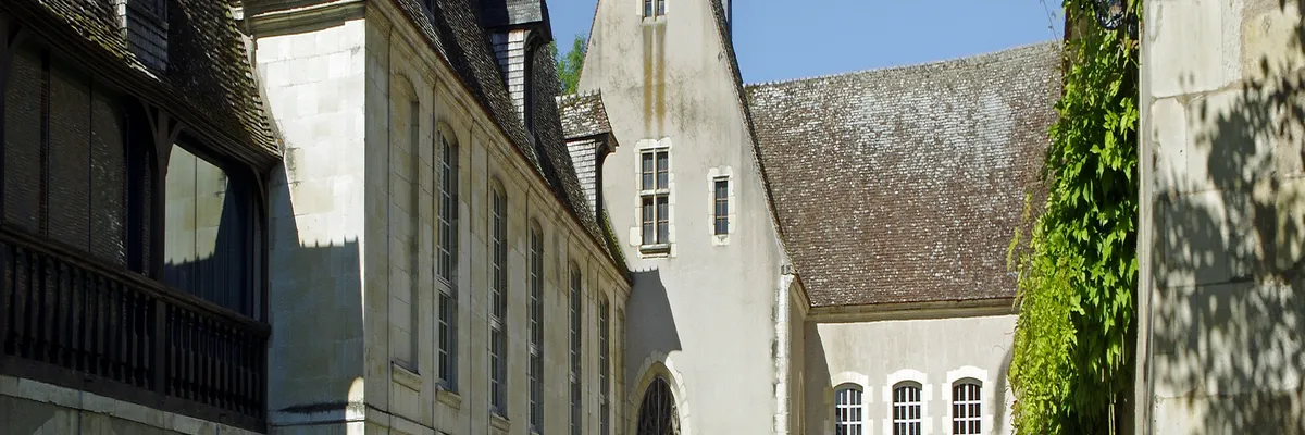 Image Installation abri de piscine Issoudun