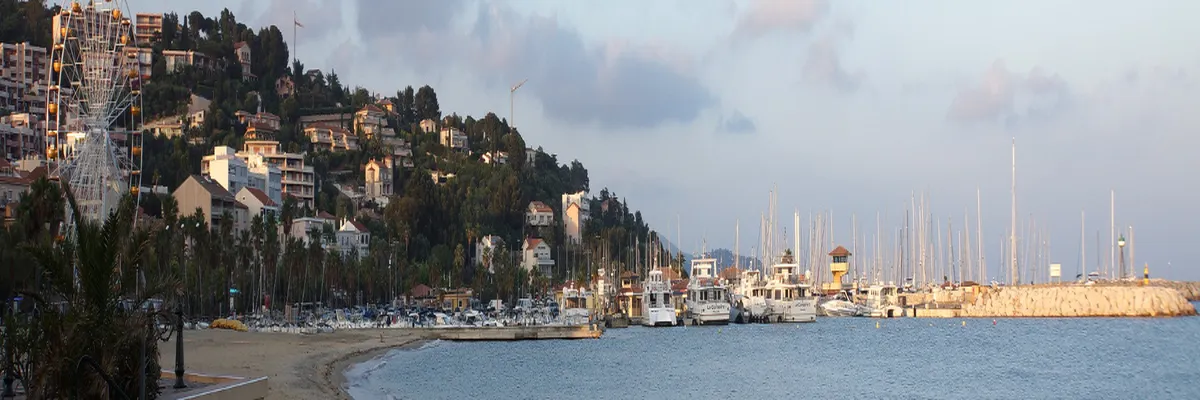 Image Installation abri de piscine Le Lavandou