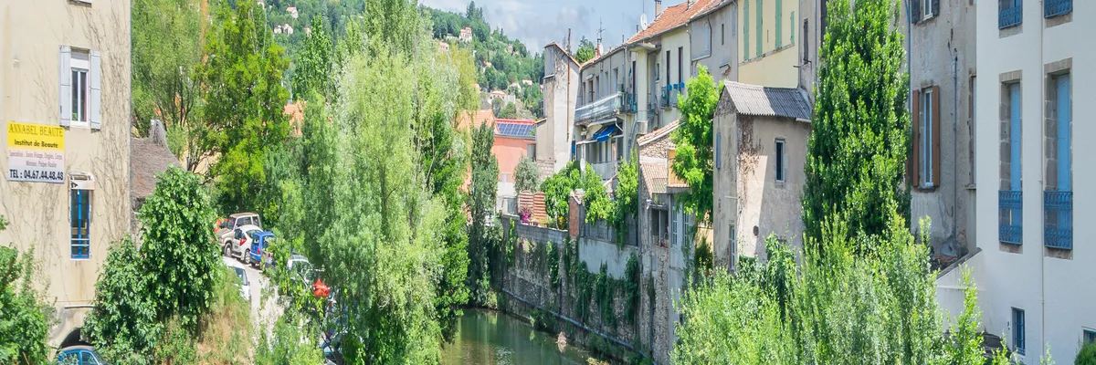 Image Installation abri de piscine Lodève