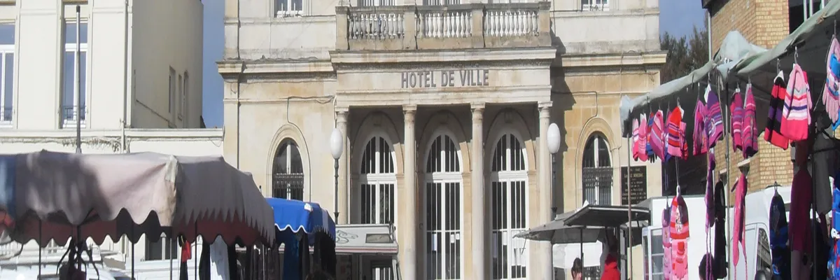 Image Installation abri de piscine Marquise