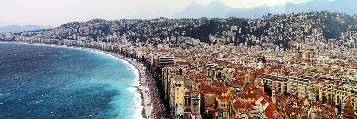 Image Installation abri de piscine Nice