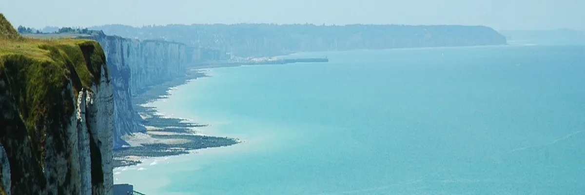 Image Installation abri de piscine Petit-Caux