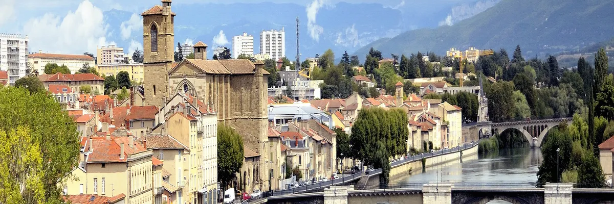 Image Installation abri de piscine Romans-sur-Isère
