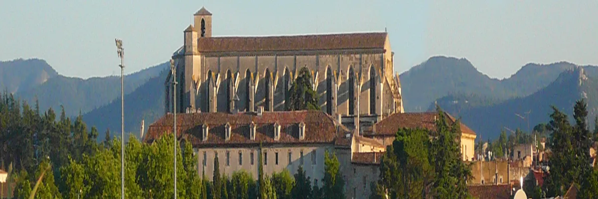 Image Installation abri de piscine Saint-Maximin-la-Sainte-Baume