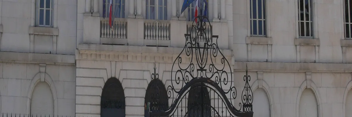 Image Installation abri de piscine Vesoul