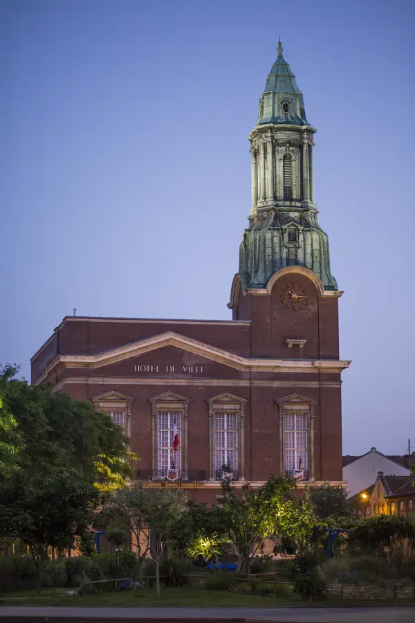 Abri Piscine Sur Mesure Installation abri de piscine Bois-Colombes