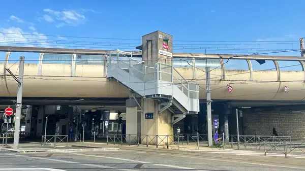 Abri Piscine Sur Mesure Installation abri de piscine Cenon