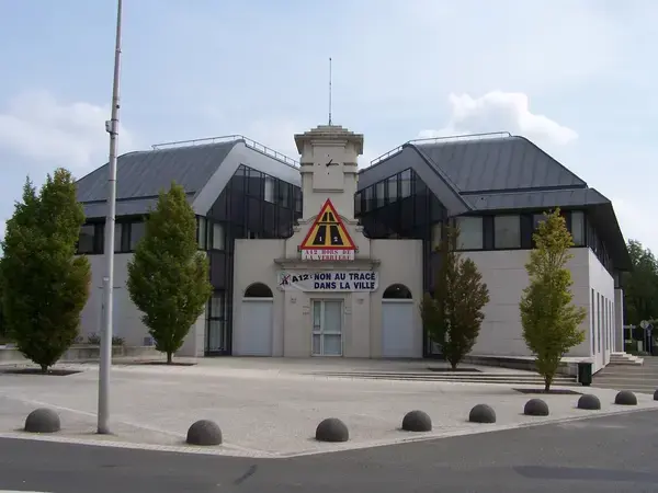 Abri Piscine Sur Mesure Installation abri de piscine La Verrière