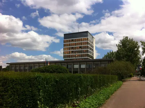 Abri Piscine Sur Mesure Installation abri de piscine Le Grand-Quevilly