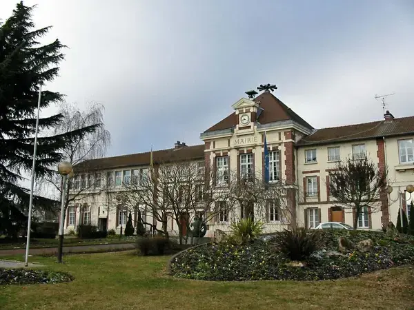 Abri Piscine Sur Mesure Installation abri de piscine Mantes-la-Ville