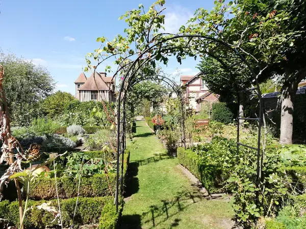 Abri Piscine Sur Mesure Installation abri de piscine Petit-Couronne