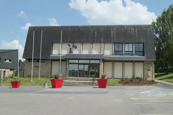 Abri Piscine Sur Mesure Installation abri de piscine Saint-Berthevin