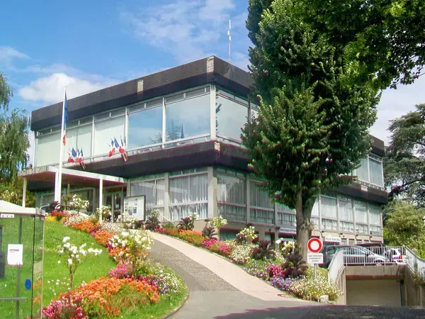 Abri Piscine Sur Mesure Installation abri de piscine Saint-Brice-sous-Forêt