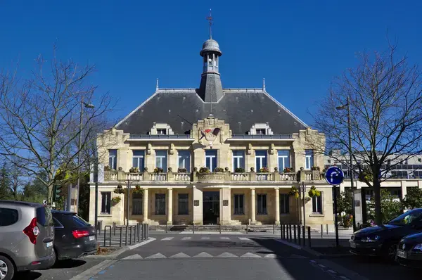 Abri Piscine Sur Mesure Installation abri de piscine Saint-Médard-en-Jalles